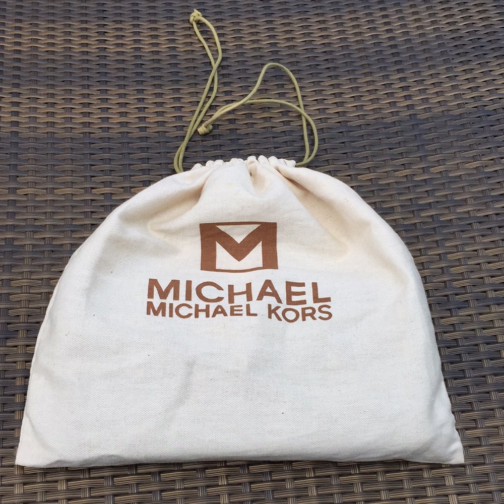 🌷HP NWT Michael by Michael Kores purse - Picture 10 of 10